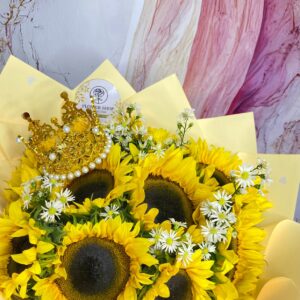 Ramo de girasoles 🌻 + coronita